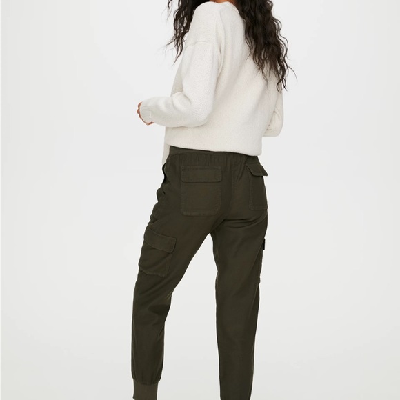 Aritzia Community Cebu Cargo Jogger Pant Size XXS - Picture 2 of 5